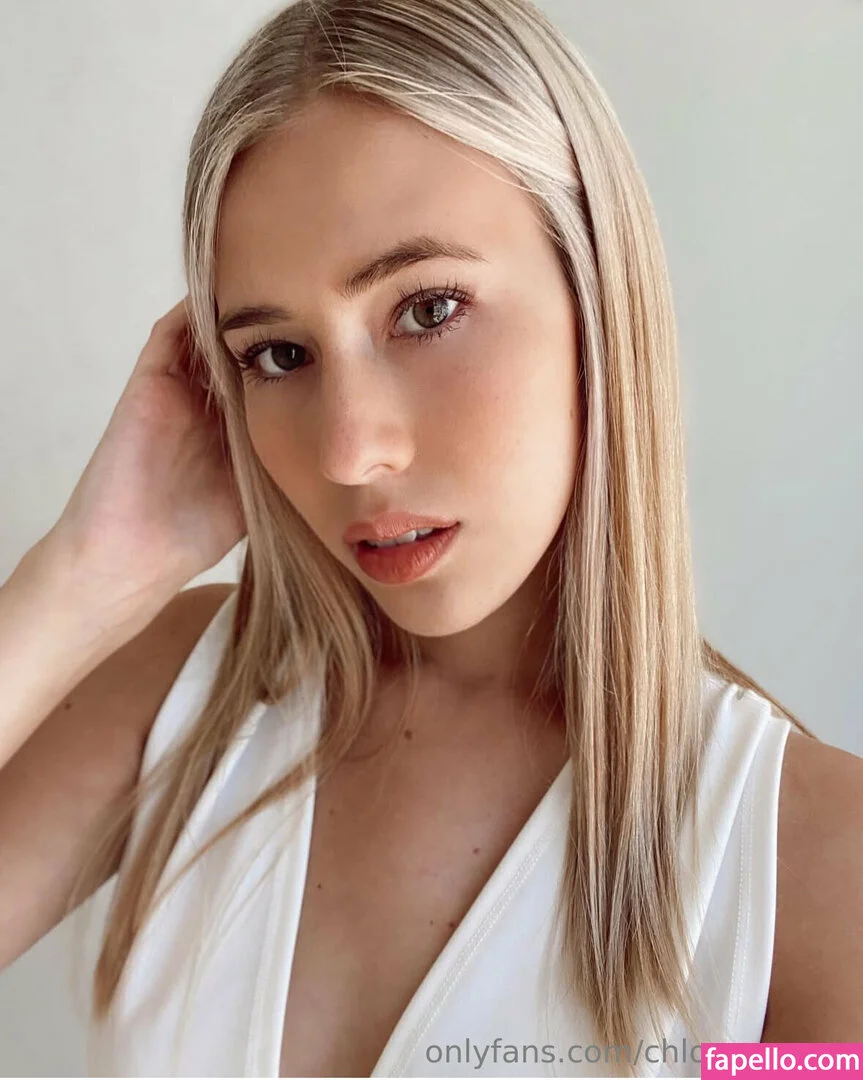 chloe.schmidt / chloeeschmidt Onlyfans Photo Gallery 