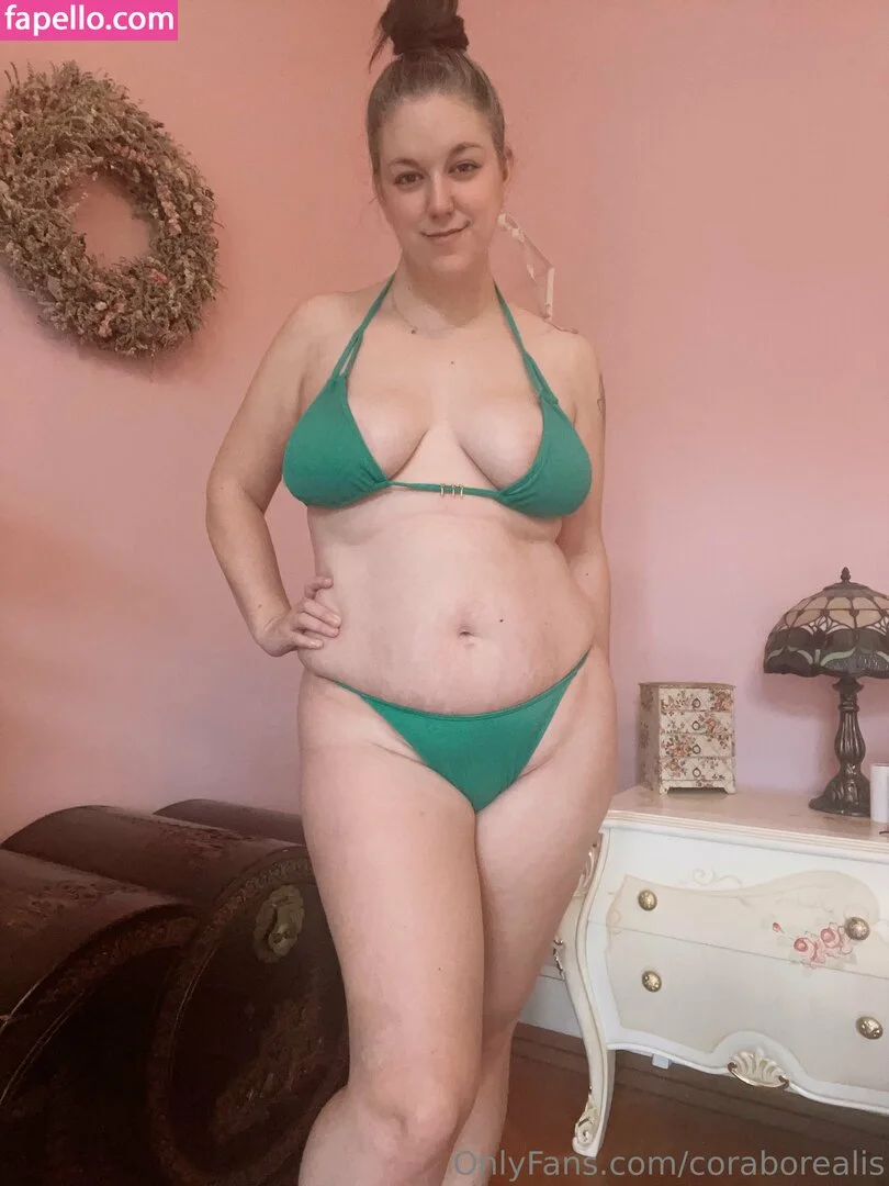 CoraBorealis / YourCora / loveyourcora Onlyfans Photo Gallery 