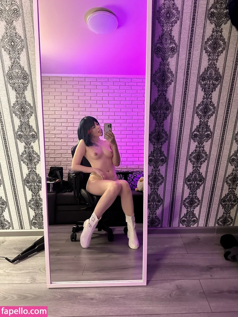 cw / happy_manek / https: Onlyfans Photo Gallery 