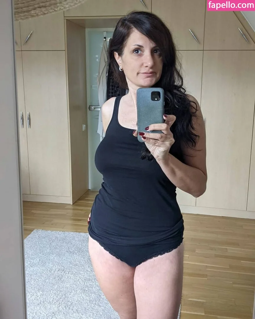 HotwifeHunny / https: Onlyfans Photo Gallery 