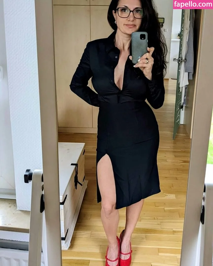 HotwifeHunny / https: Onlyfans Photo Gallery 