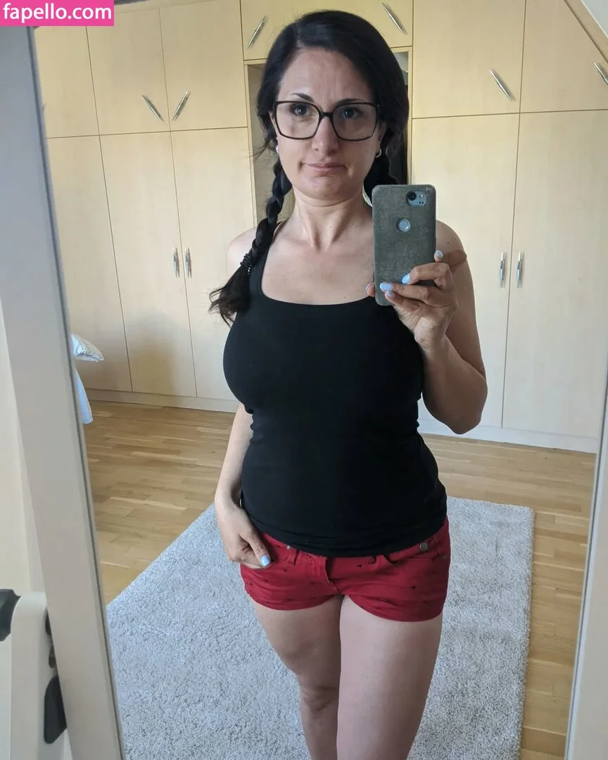 HotwifeHunny / https: Onlyfans Photo Gallery 