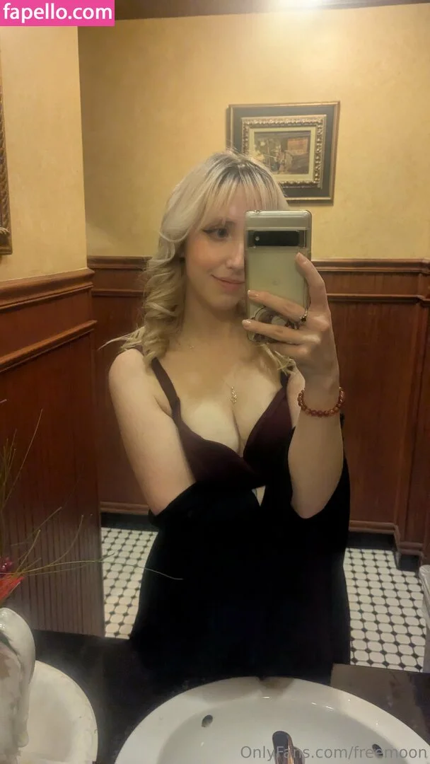 freemoon / freemoonofficial Onlyfans Photo Gallery 