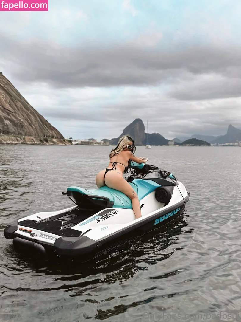 badbsui Onlyfans Photo Gallery 