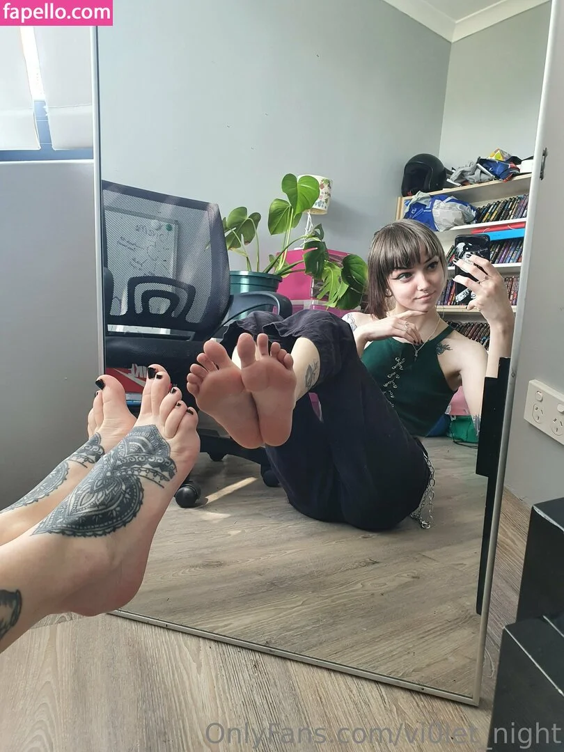 vi0let_night / vi0letnights_ Onlyfans Photo Gallery 