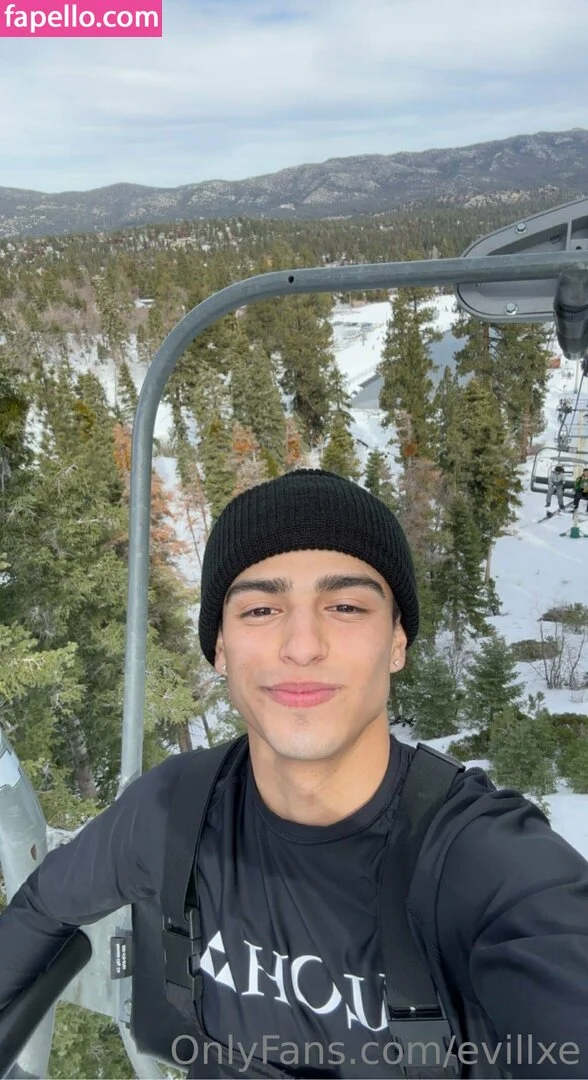 evillxe Onlyfans Photo Gallery 