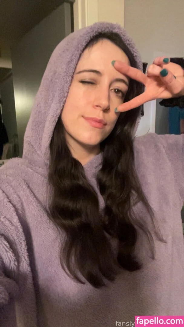 https: / shakicast Onlyfans Photo Gallery 