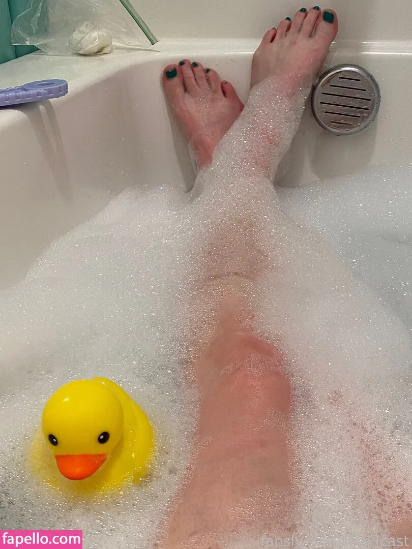 https: / shakicast Onlyfans Photo Gallery 