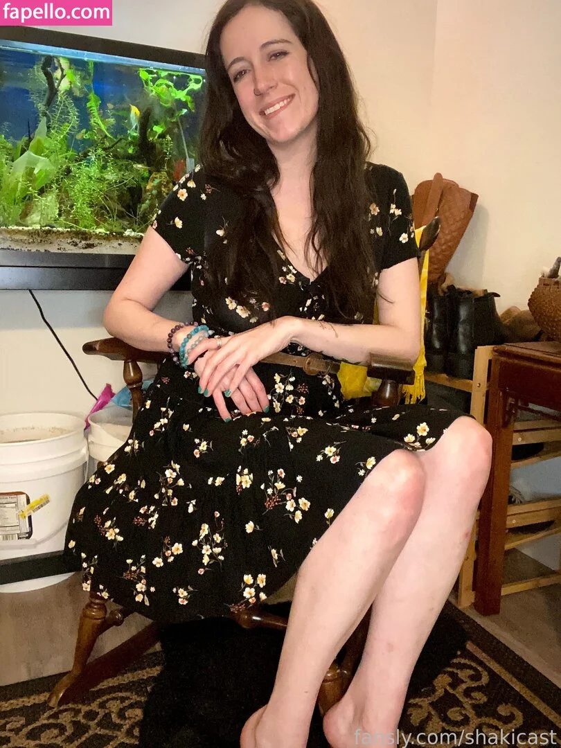 https: / shakicast Onlyfans Photo Gallery 