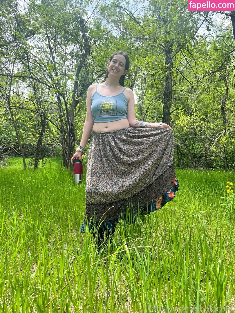 https: / shakicast Onlyfans Photo Gallery 