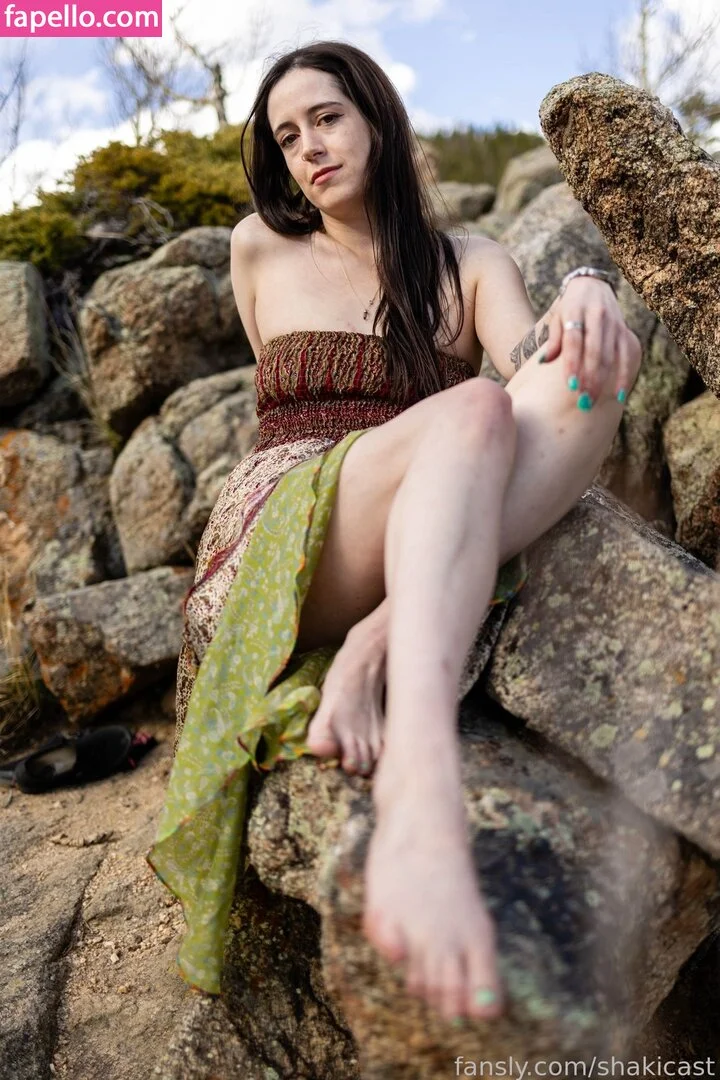 https: / shakicast Onlyfans Photo Gallery 