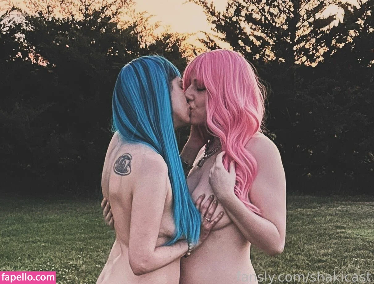 https: / shakicast Onlyfans Photo Gallery 