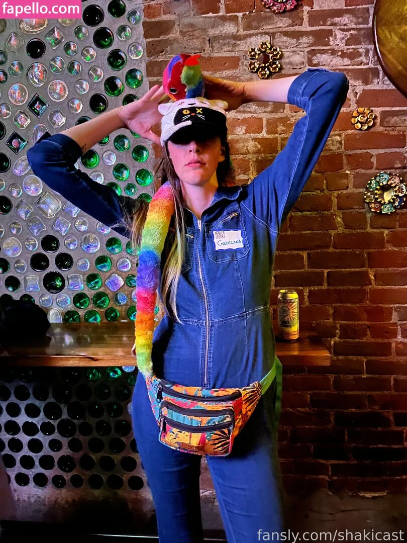 https: / shakicast Onlyfans Photo Gallery 