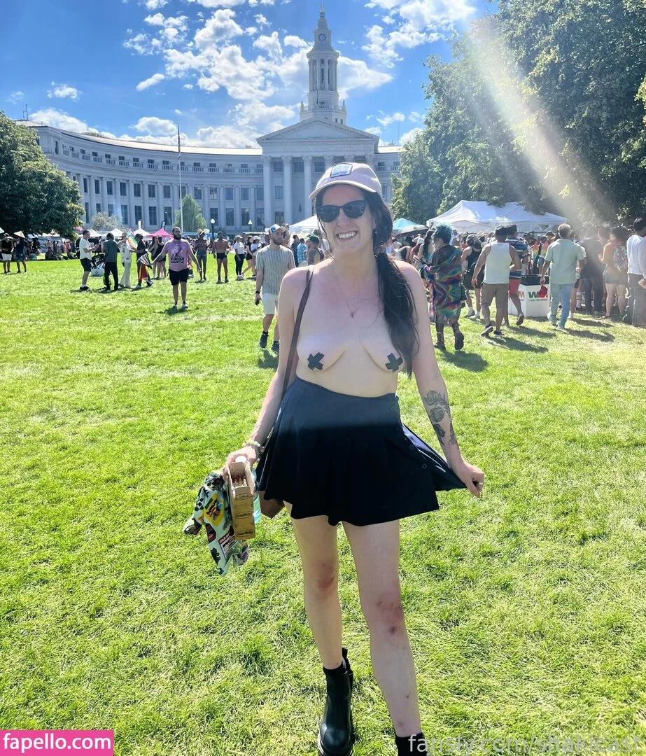 https: / shakicast Onlyfans Photo Gallery 