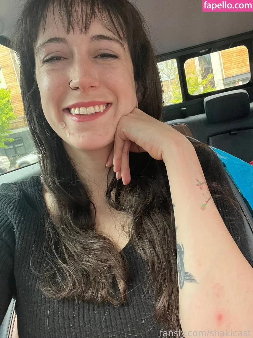 https: / shakicast Onlyfans Photo Gallery 