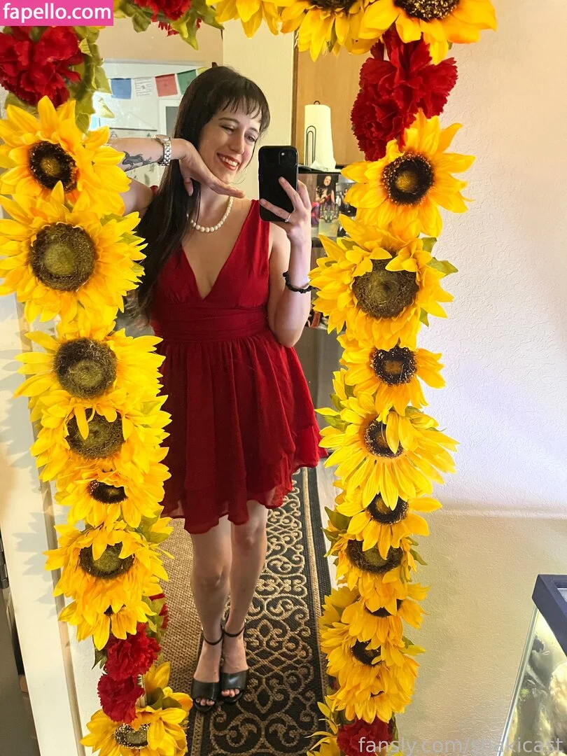 https: / shakicast Onlyfans Photo Gallery 