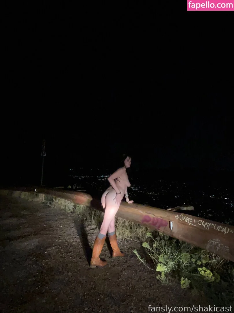 https: / shakicast Onlyfans Photo Gallery 