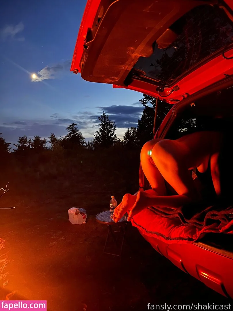 https: / shakicast Onlyfans Photo Gallery 