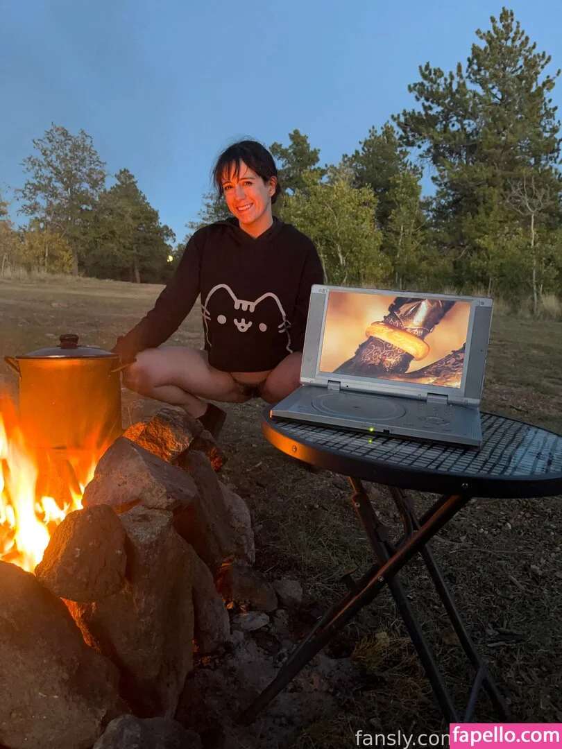 https: / shakicast Onlyfans Photo Gallery 