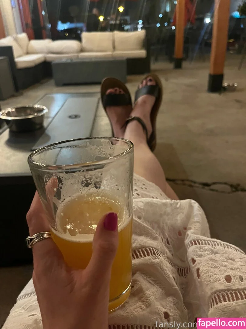 https: / shakicast Onlyfans Photo Gallery 