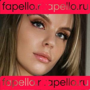 Vickysteez Onlyfans Photo Gallery 