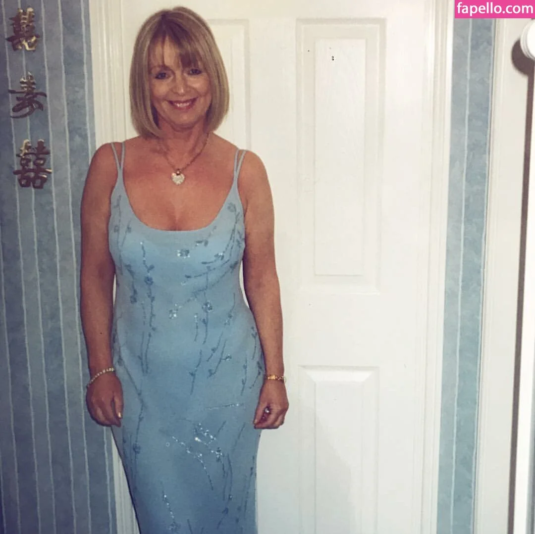 Kirsty Eccleston Onlyfans Photo Gallery 