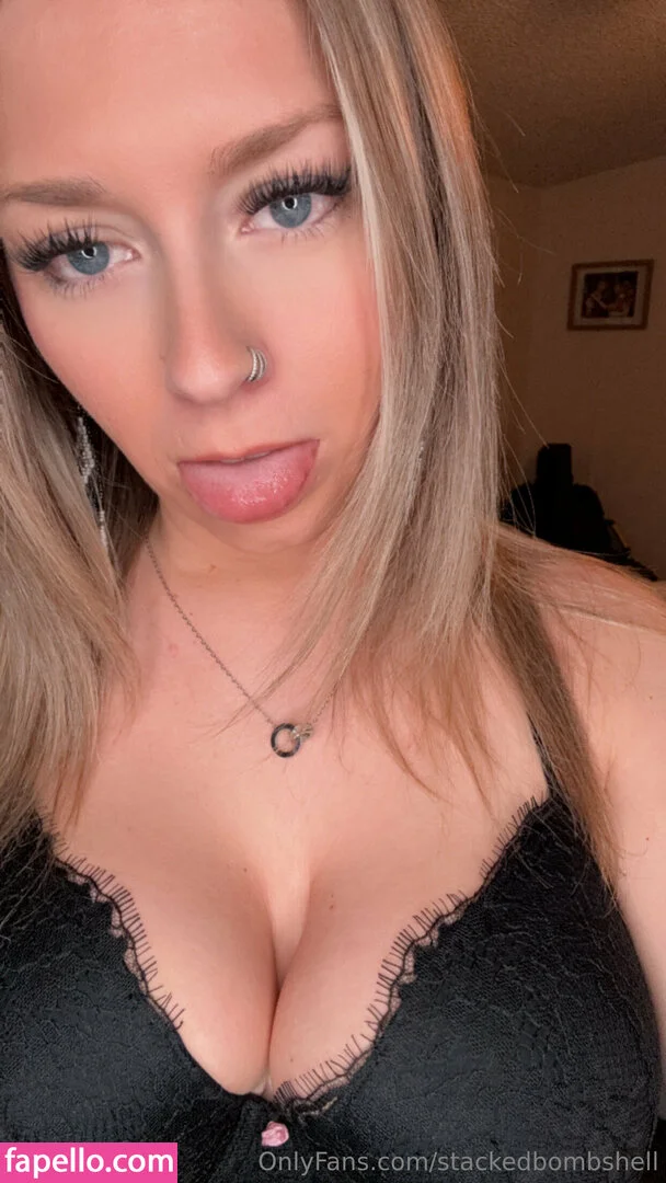 stackedbombshell / stackedmag Onlyfans Photo Gallery 