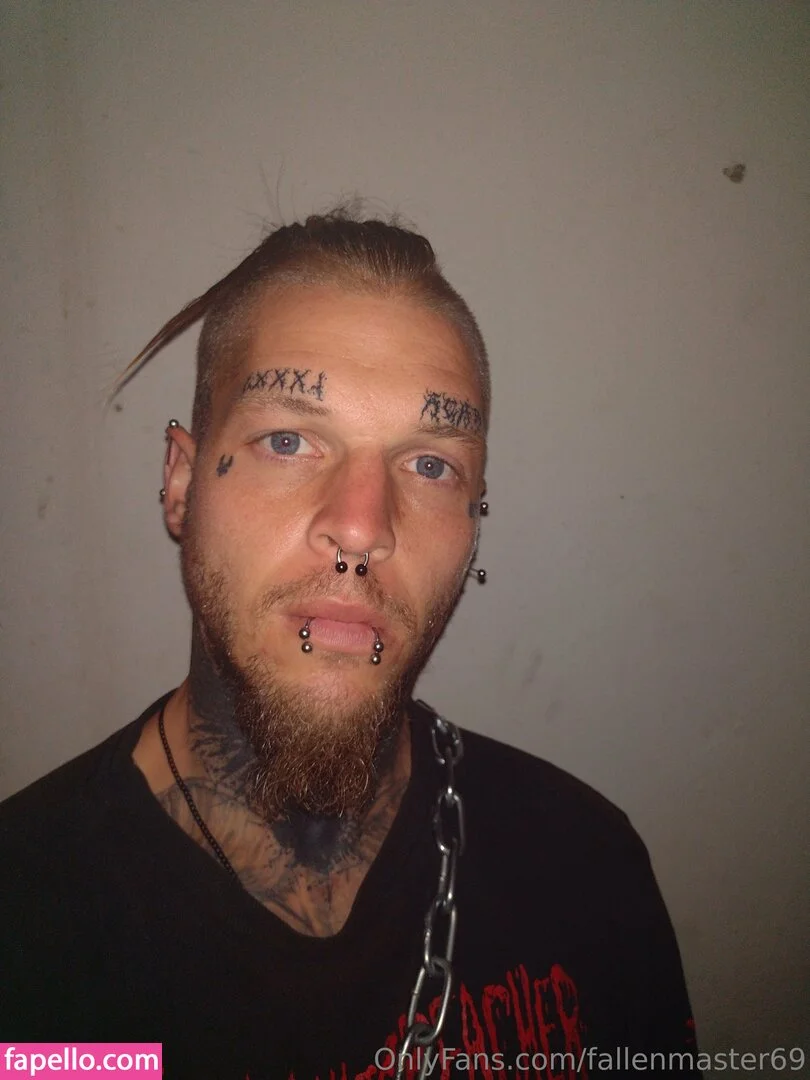 fallenmaster69 / fallenmoon13 Onlyfans Photo Gallery 