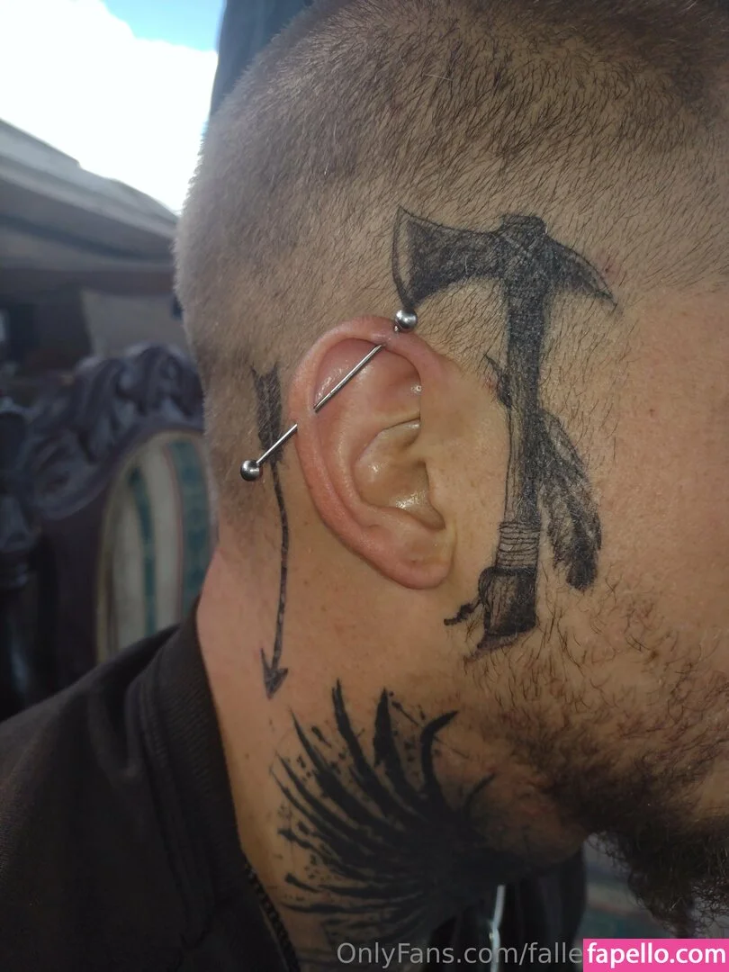 fallenmaster69 / fallenmoon13 Onlyfans Photo Gallery 