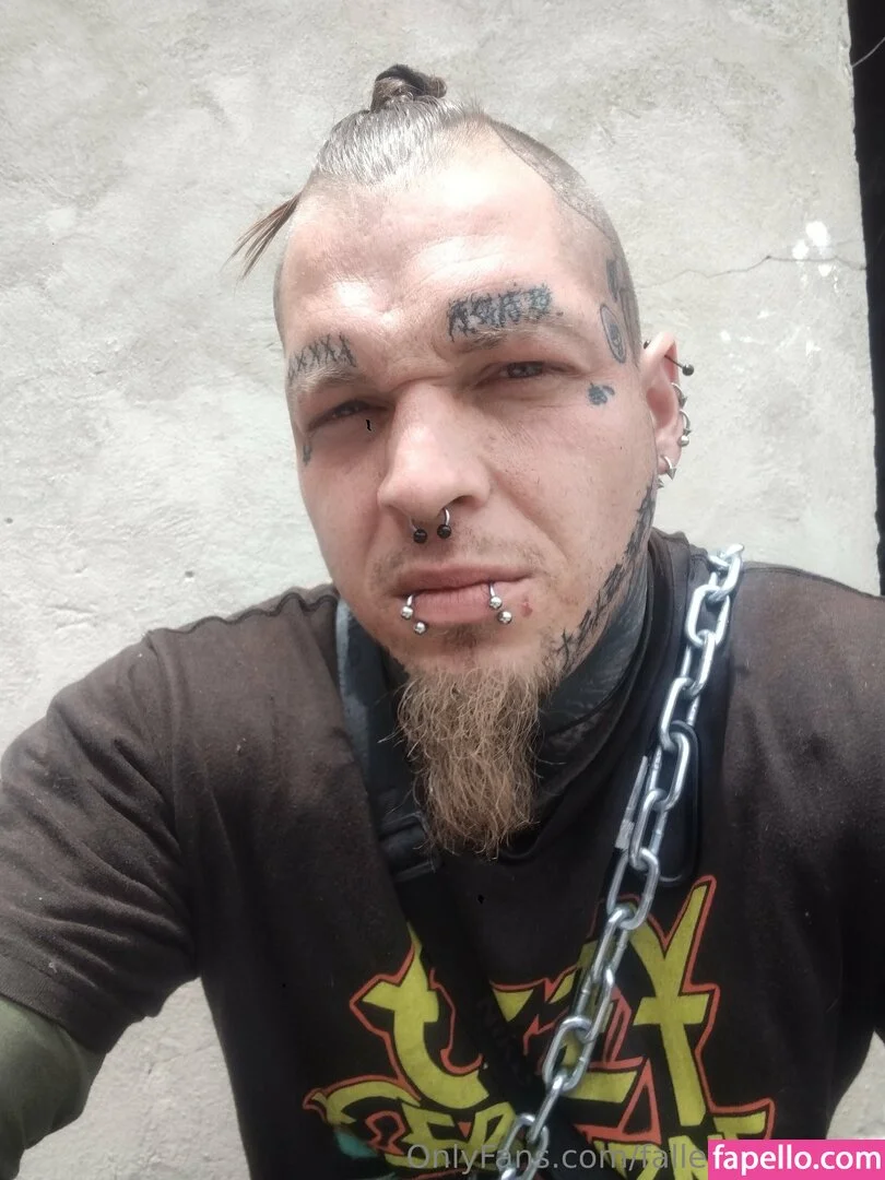 fallenmaster69 / fallenmoon13 Onlyfans Photo Gallery 