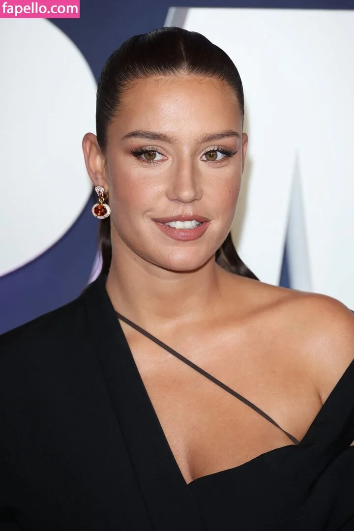 Adele Exarchopoulos / adeleexarchopoulos Onlyfans Photo Gallery 