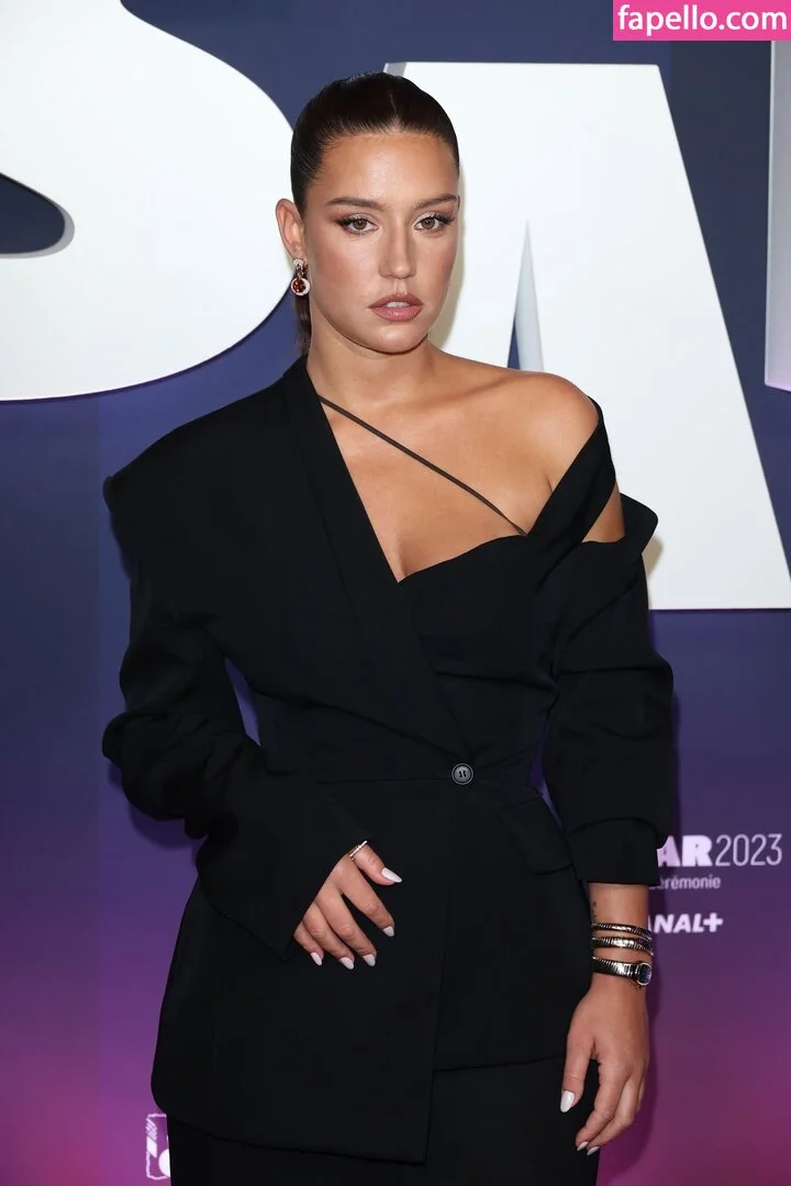 Adele Exarchopoulos / adeleexarchopoulos Onlyfans Photo Gallery 