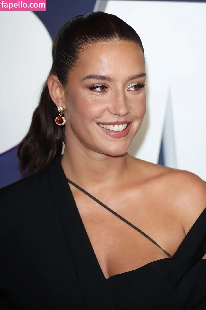 Adele Exarchopoulos / adeleexarchopoulos Onlyfans Photo Gallery 