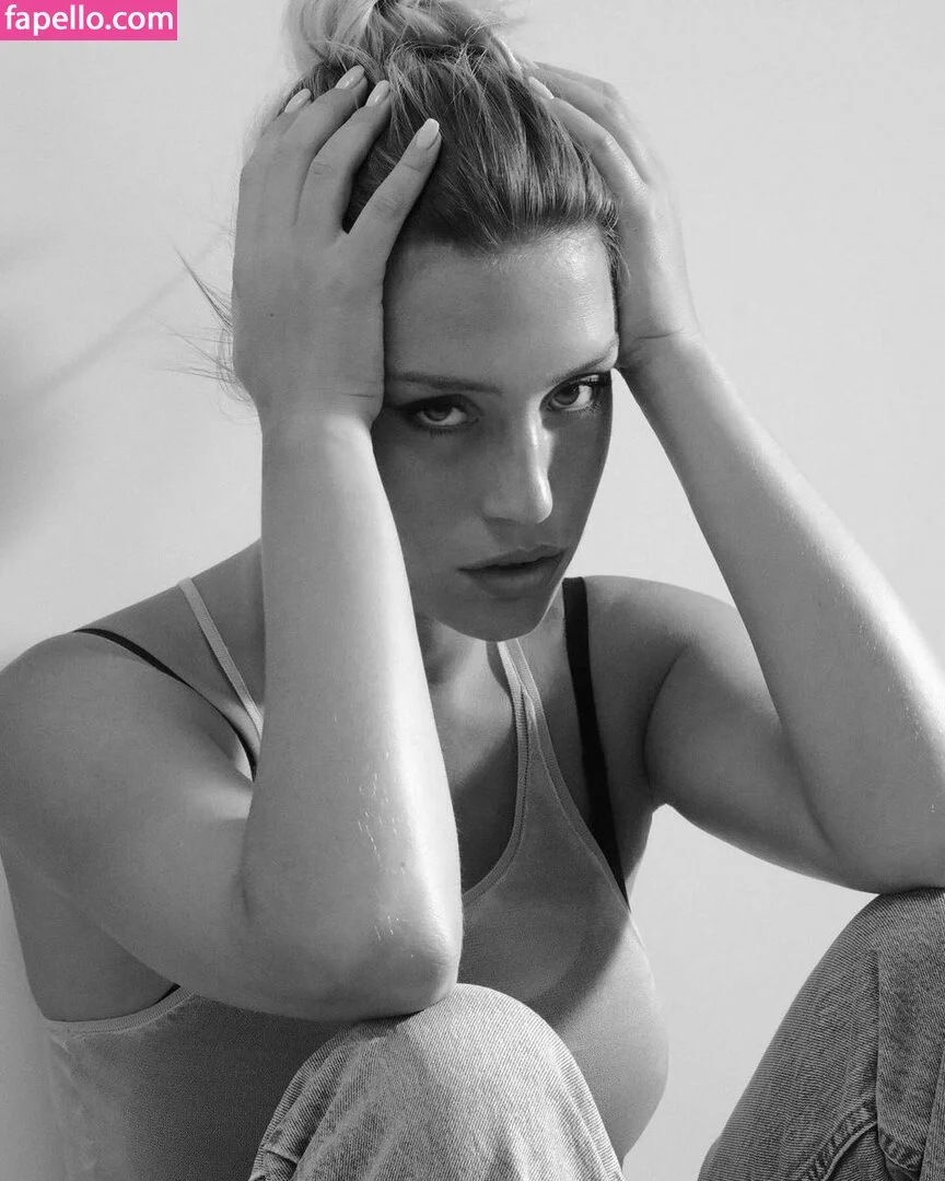 Adele Exarchopoulos / adeleexarchopoulos Onlyfans Photo Gallery 