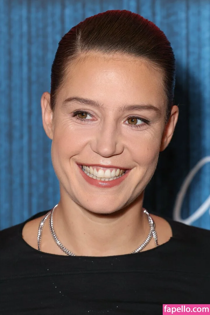 Adele Exarchopoulos / adeleexarchopoulos Onlyfans Photo Gallery 