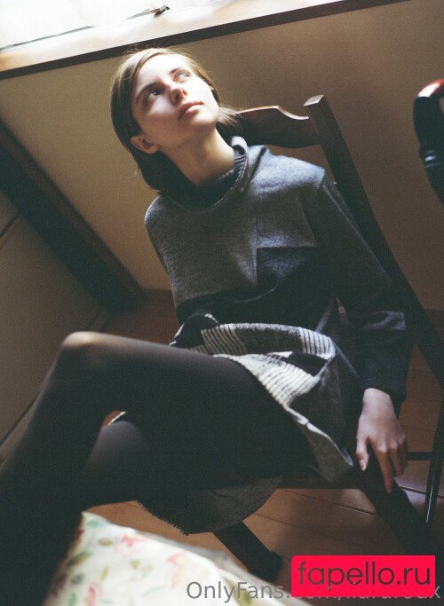 Liara Roux / liararoux Onlyfans Photo Gallery 