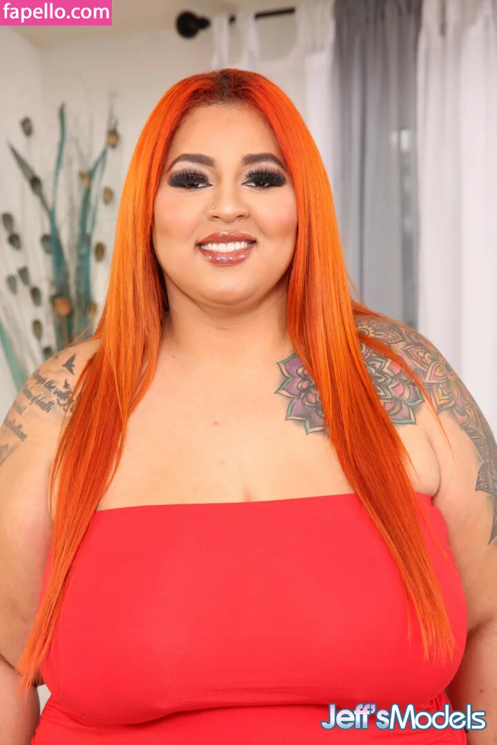 Sofia Diaz / https: / nicsofiadiaz Onlyfans Photo Gallery 