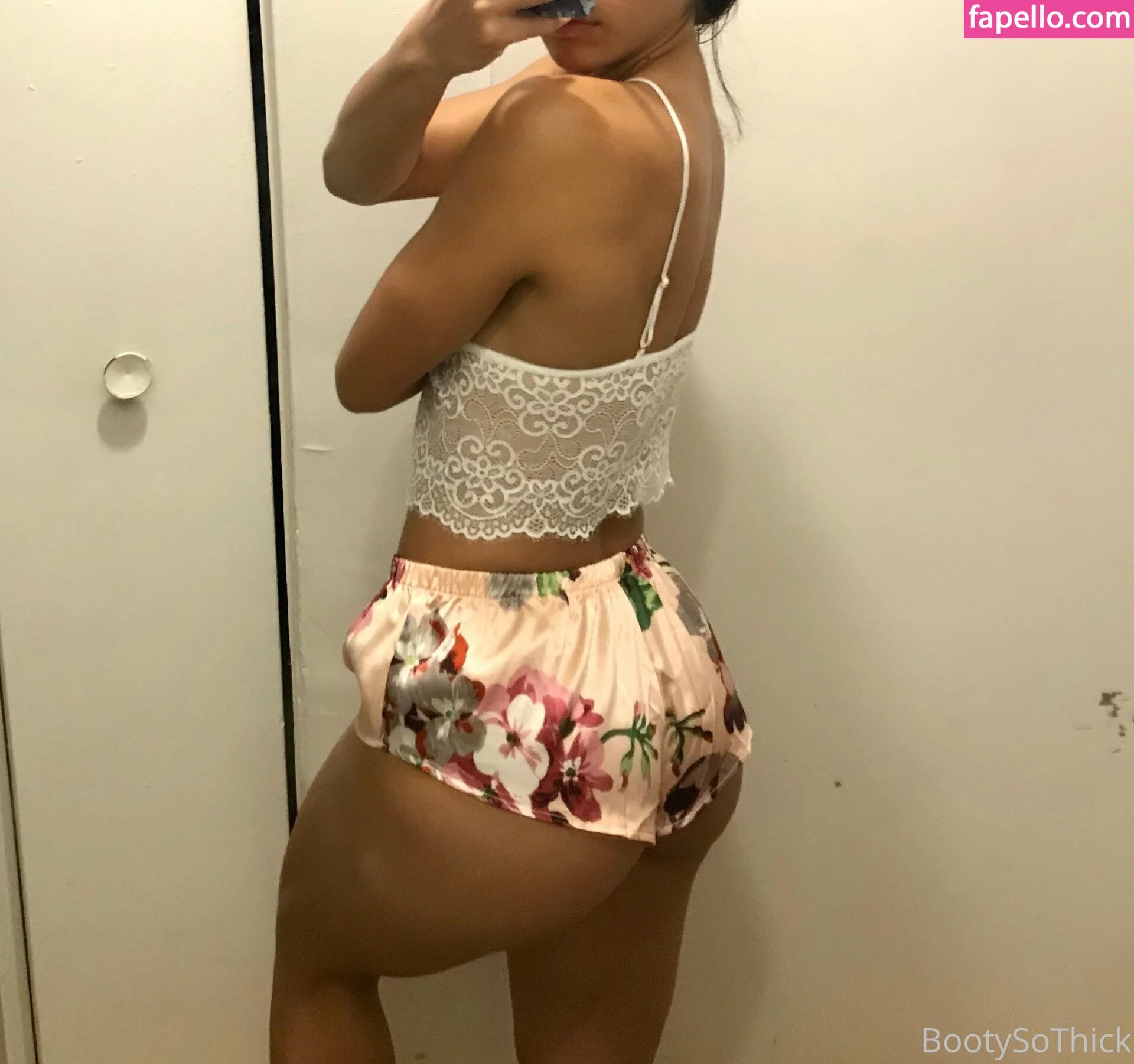 Bootysothick / https: Onlyfans Photo Gallery 