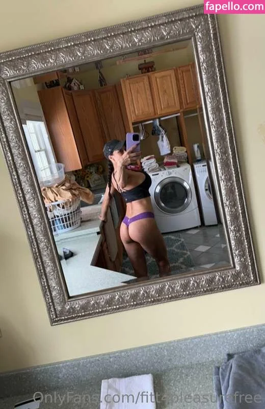 fitt4pleasure / https: / kaitlyn jaynne Onlyfans Photo Gallery 