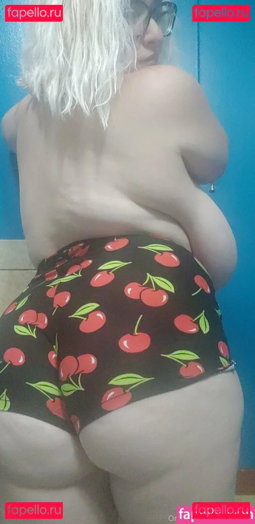 spaceEris Onlyfans Photo Gallery 