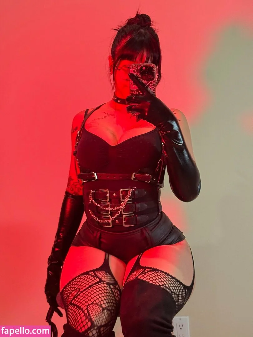 Jikatabi Onlyfans Photo Gallery 