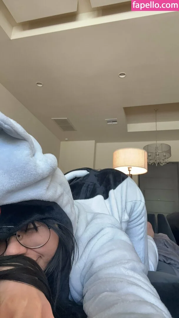 Jikatabi Onlyfans Photo Gallery 