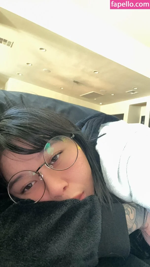 Jikatabi Onlyfans Photo Gallery 