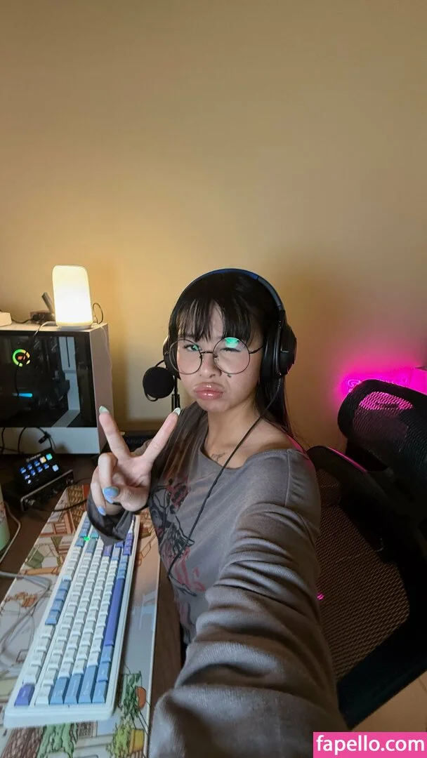 Jikatabi Onlyfans Photo Gallery 