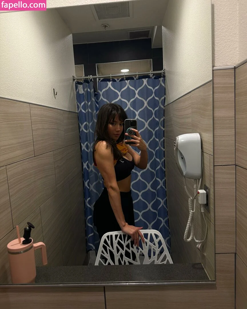 Amanda Breana / Amandabreana / https: Onlyfans Photo Gallery 