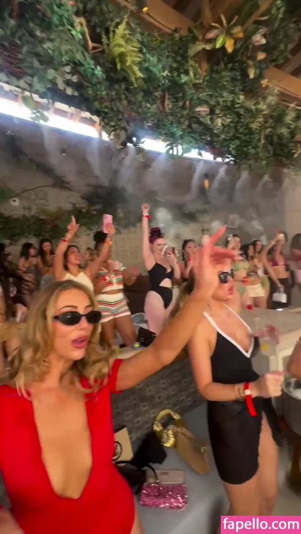 Daisy Anderson / daisanderson / https: Onlyfans Photo Gallery 