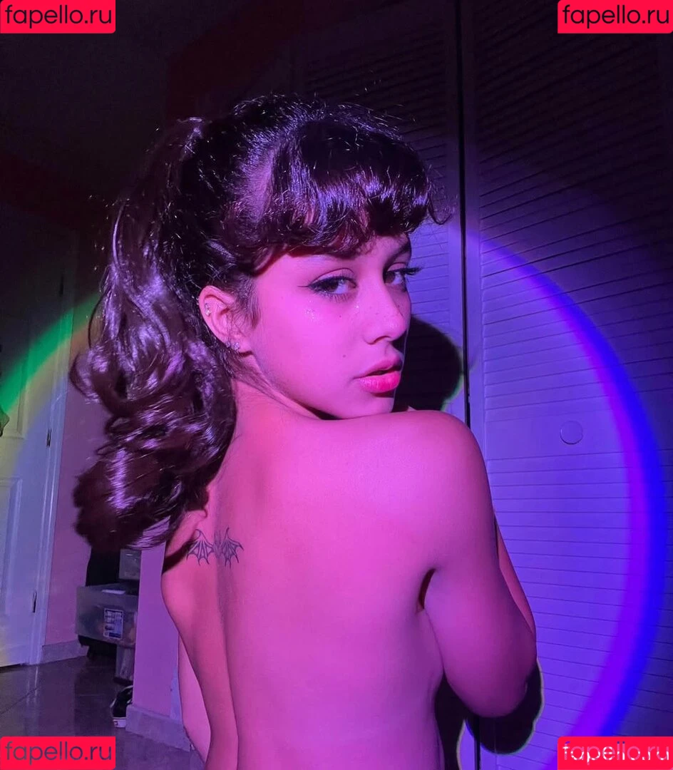 https: / littlebunnygrl Onlyfans Photo Gallery 