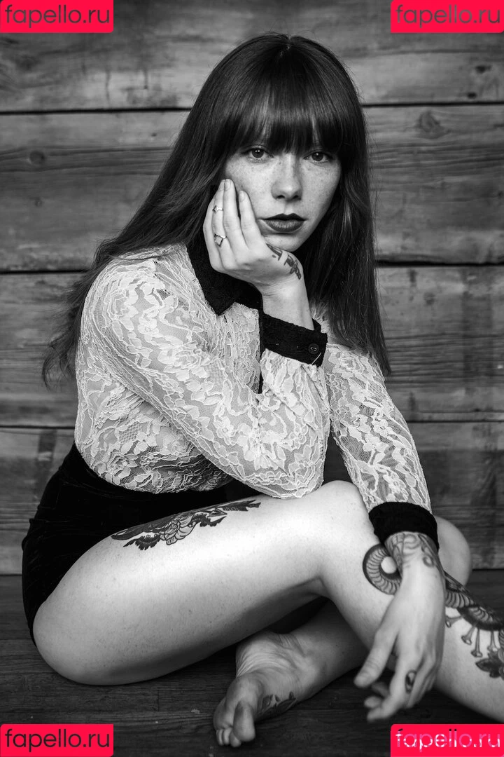 Hattie Watson / eittahton Onlyfans Photo Gallery 