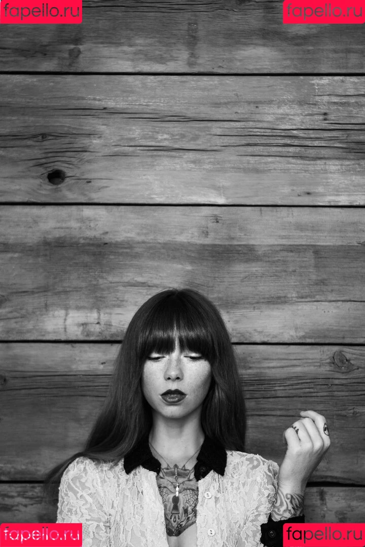 Hattie Watson / eittahton Onlyfans Photo Gallery 