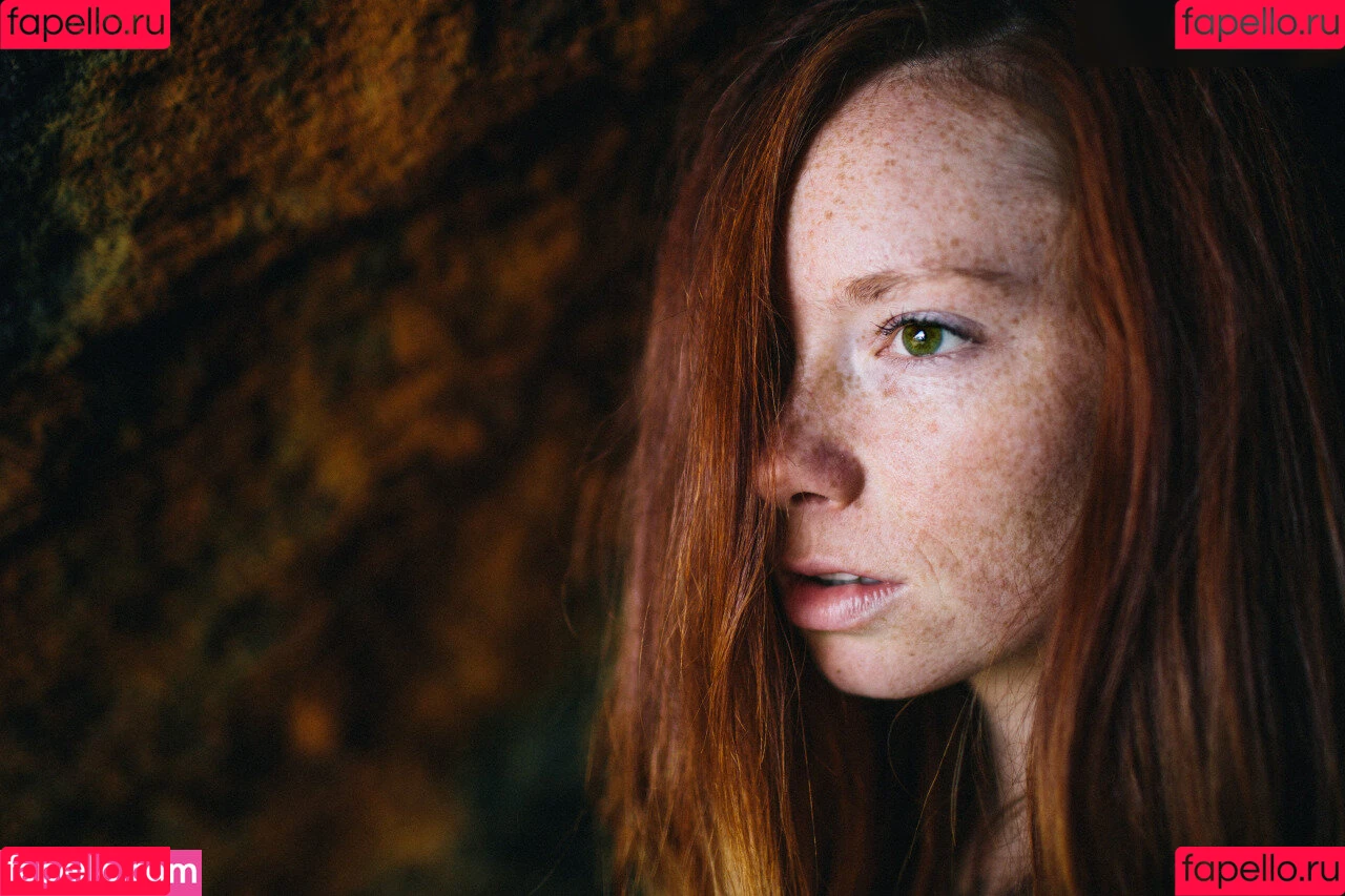 Hattie Watson / eittahton Onlyfans Photo Gallery 